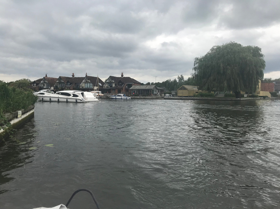 Wroxham Boat Hire景点图片