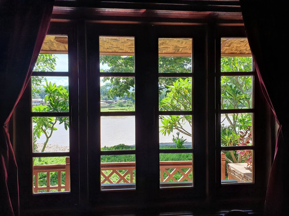 Riverside Hsipaw Resort主图