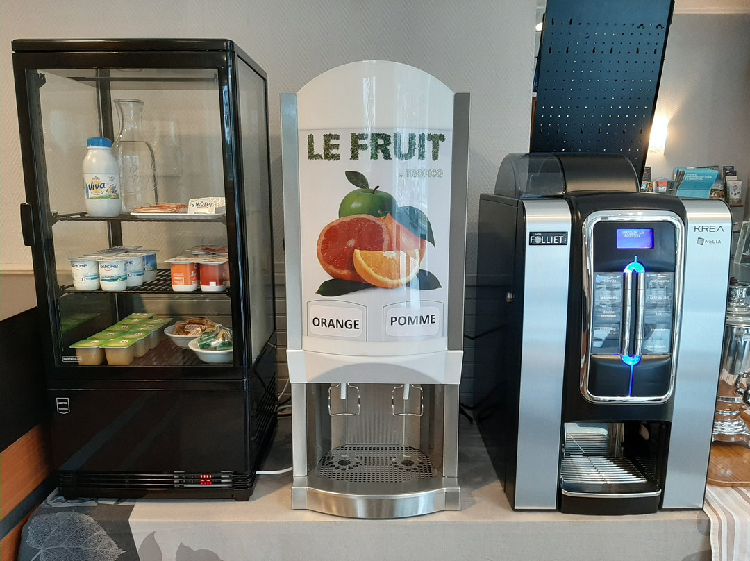 洛雅尔蒂酒店主图