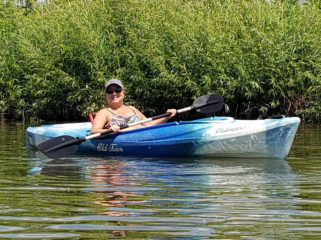 River Guide Kayaks景点图片