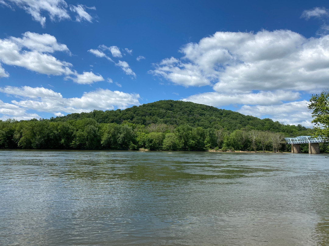 C&O Canal Hike at Point of Rocks Boat Ramp景点图片