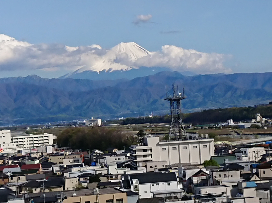 Nirasaki Heiwa Kannon Statue景点图片