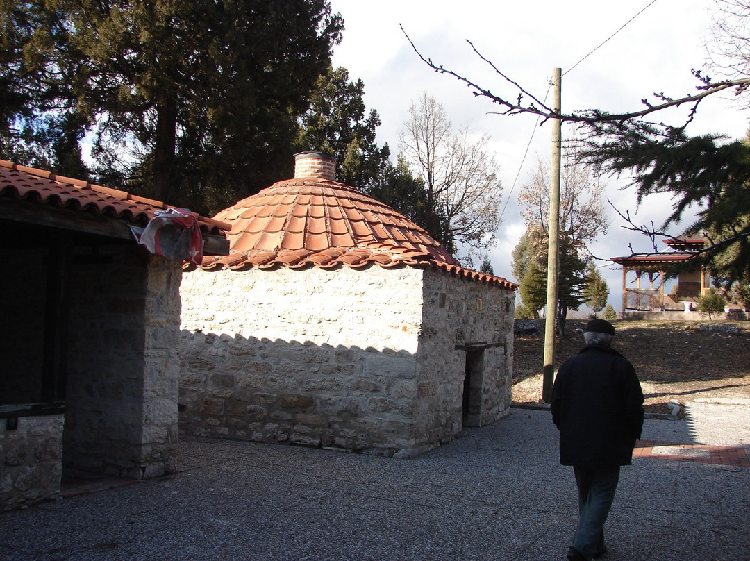 Sahin  Baba Turbesi景点图片