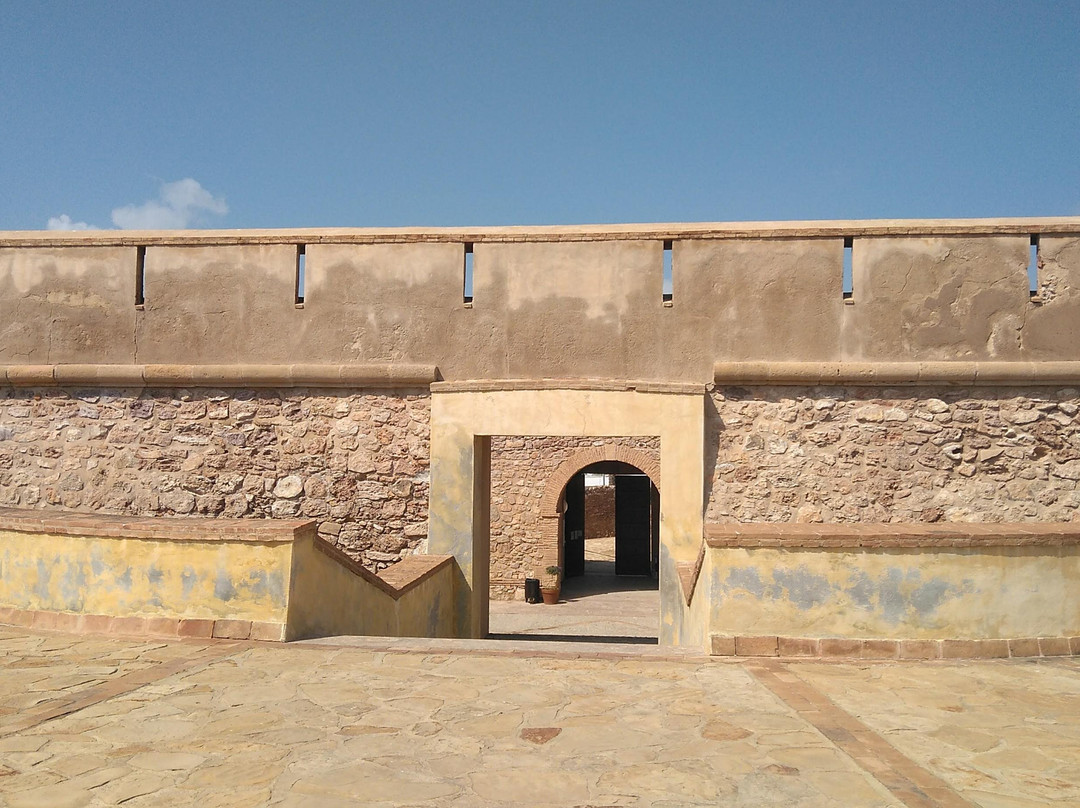 Castillo de San Ramón / las escobetas景点图片