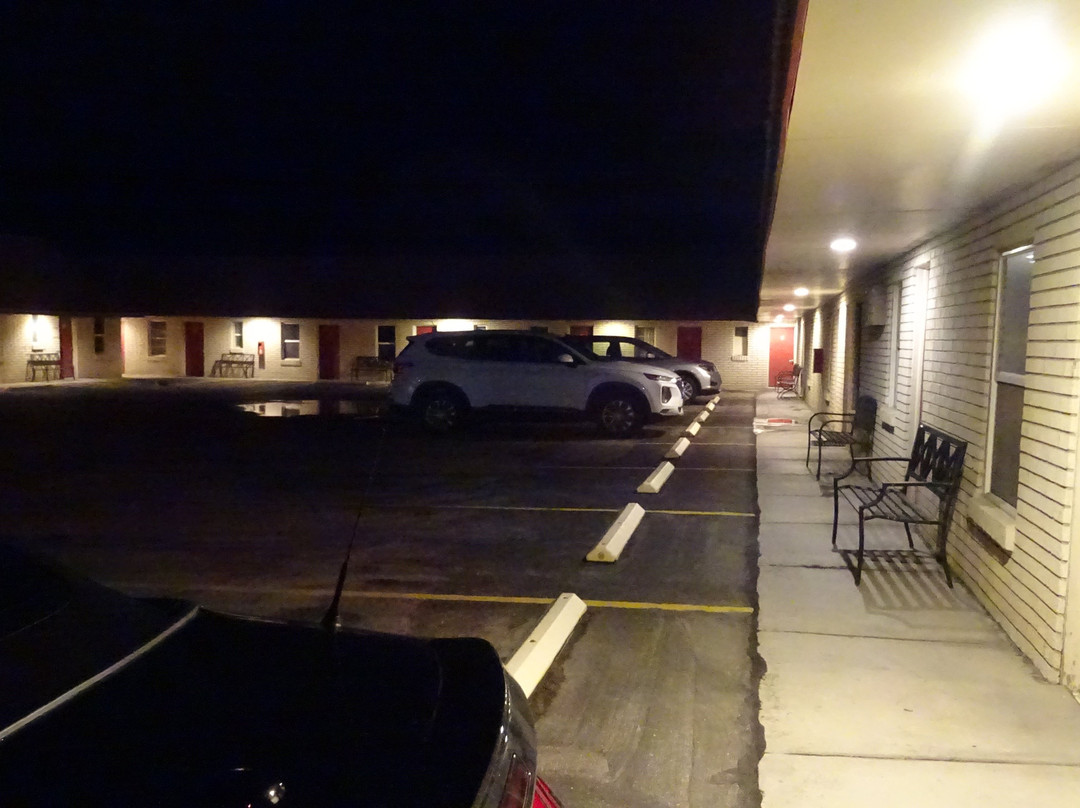 Robbers Roost Motel主图