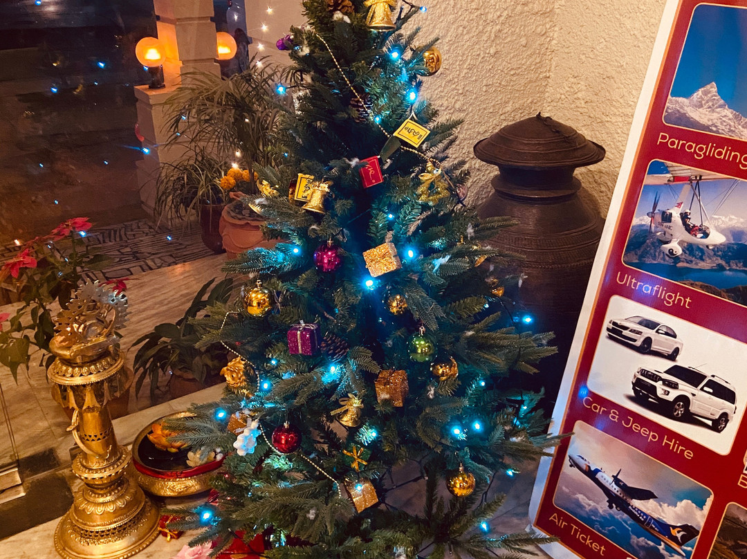 博卡拉酒店住宿-Three Jewels Boutique Hotel