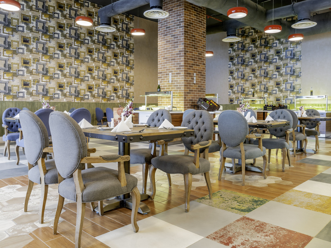 Makeen Homes By Warwick主图