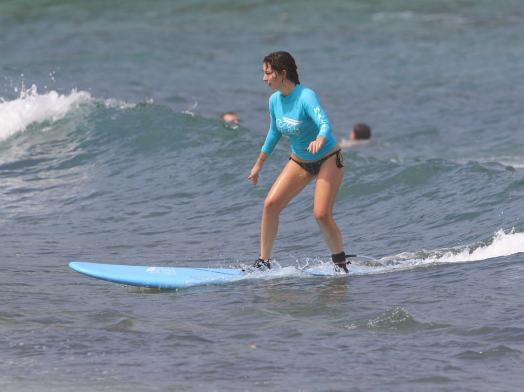 Malibu Surf School Bali-金巴兰必去景点