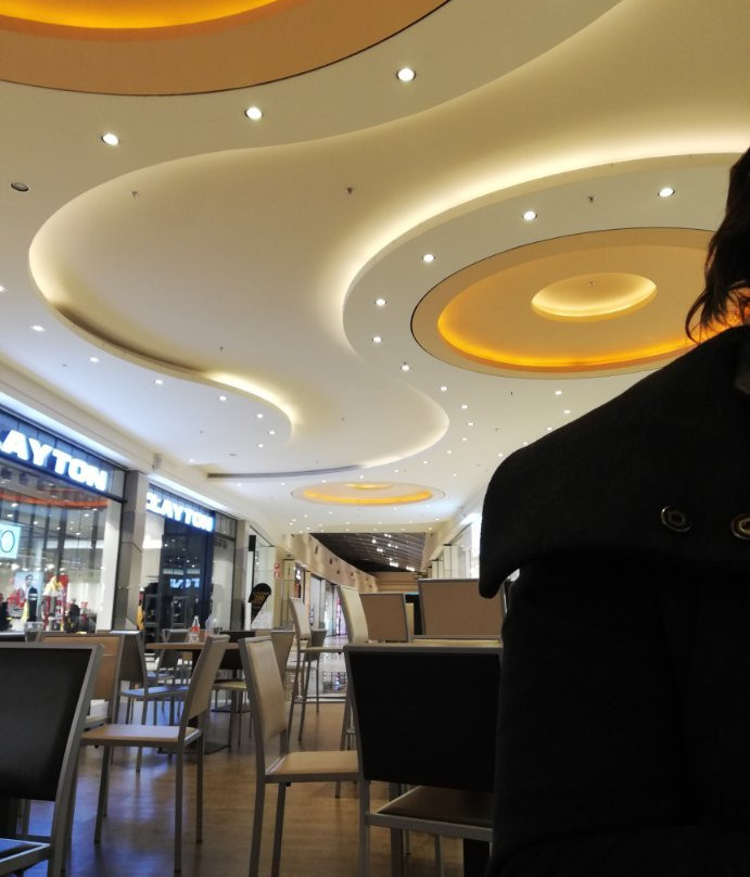 Montedoro Shopping Center景点图片