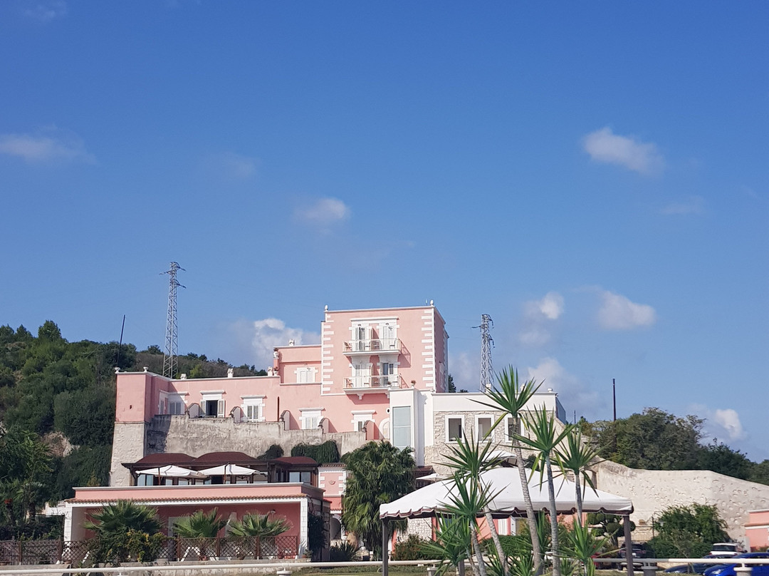 卡斯特里诺二世酒店主图