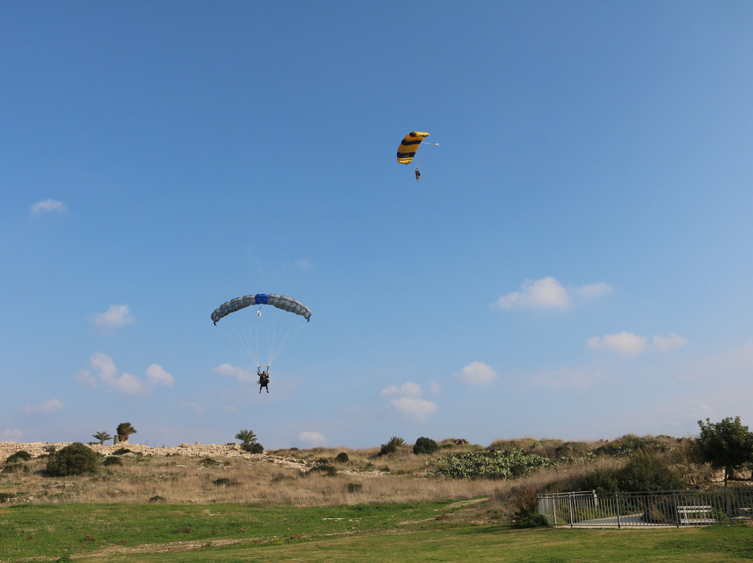 Skydiving Paradive-Hof Carmel必去景点