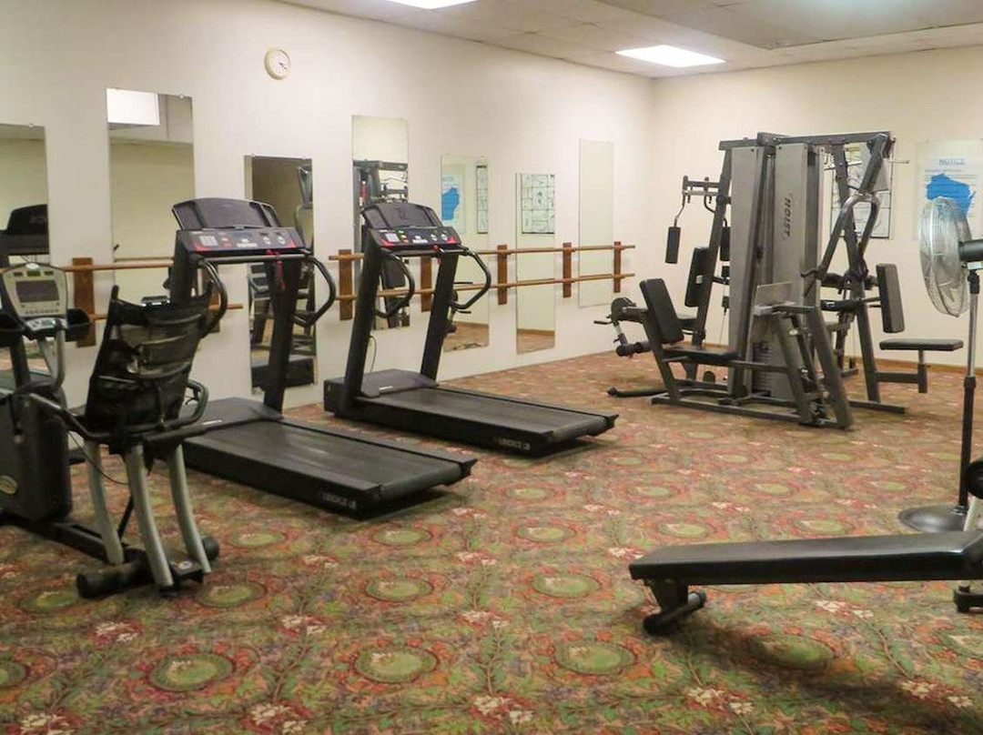 Voyageur Inn and Conference Center主图