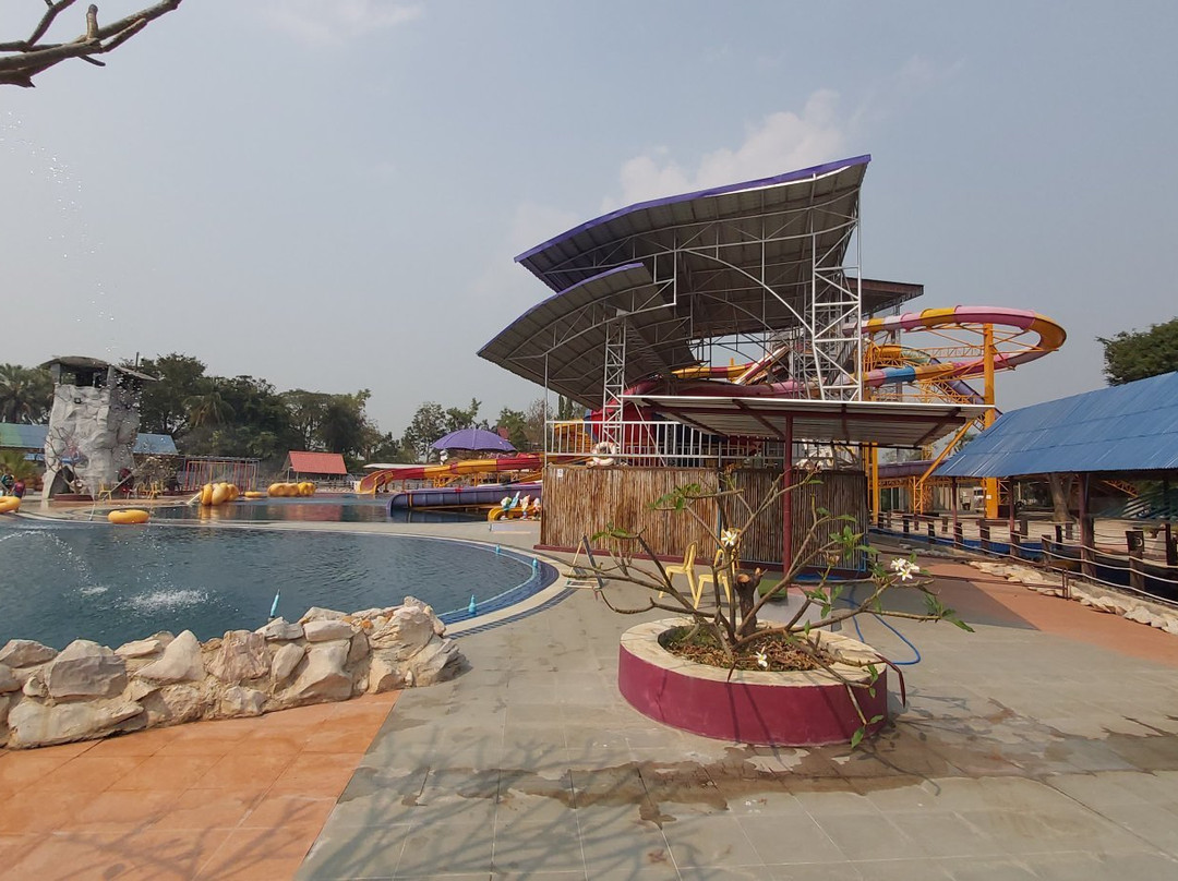 Splash Fun Water Park景点图片