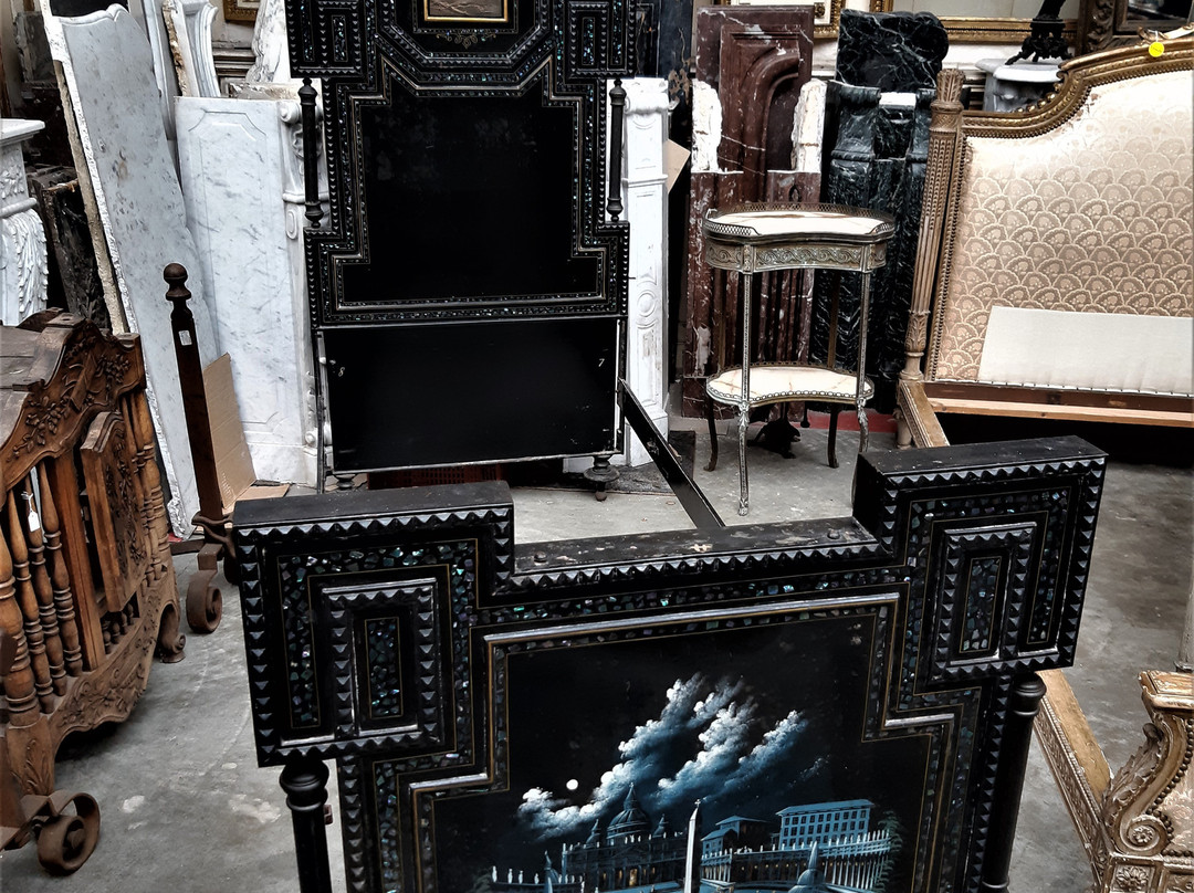 Antiquites Rodriguez Decoration-圣旺必去景点