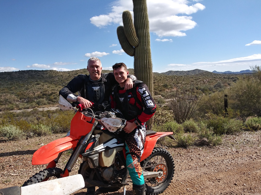 Arizona Dirt Bike Rentals-Wickenburg必去景点