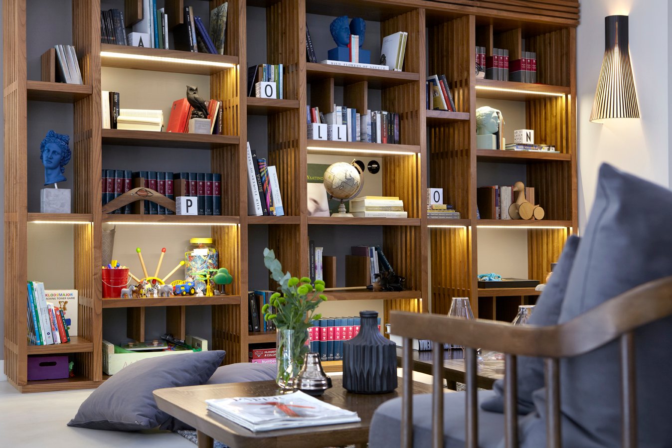 Apollon Library Suites-官方