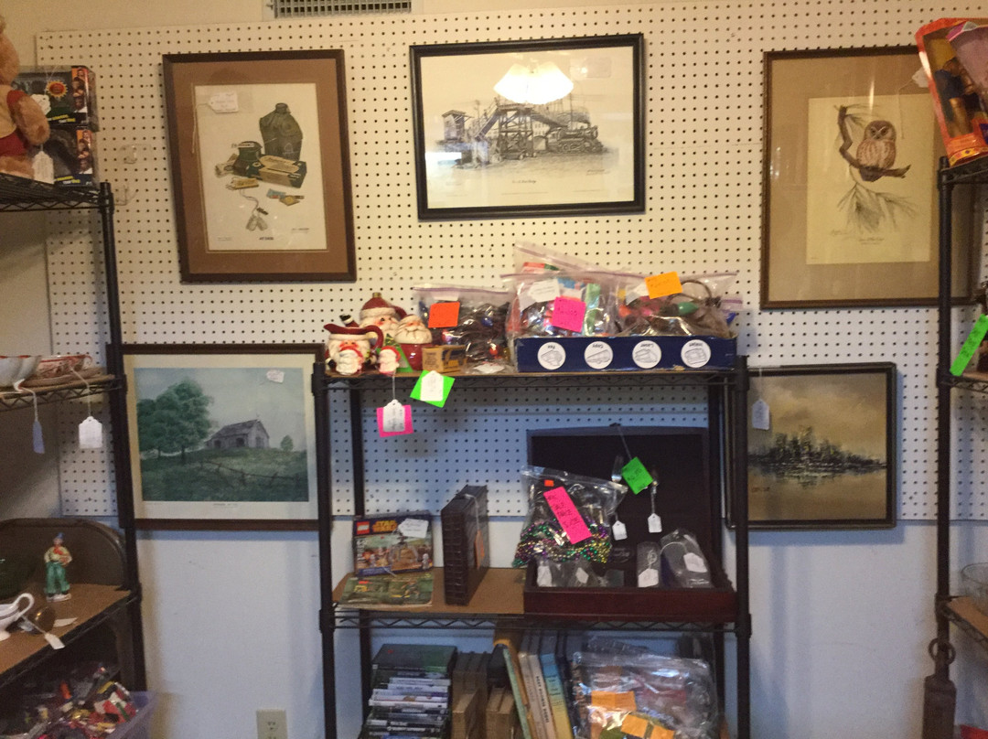 GreenTop Antiques & Collectibles Mall景点图片