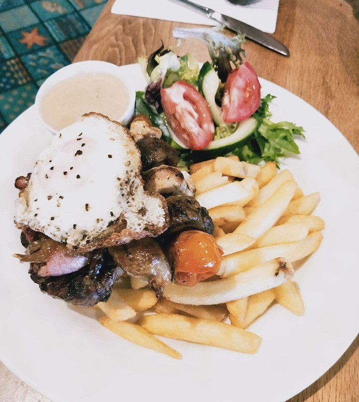 Tooradin餐馆和美食-Tooradin & Districts Sports Club