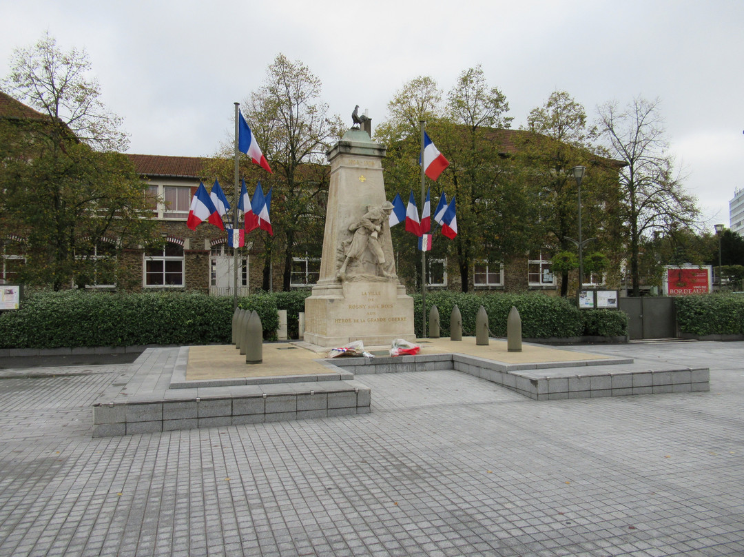 Monument aux Morts景点图片