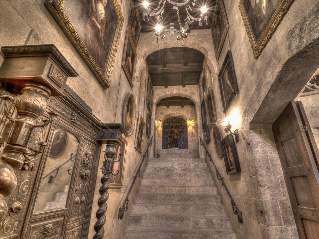 萨斯喀彻温省旅游景点-Stone Hall Castle