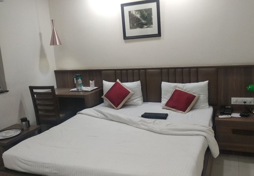 Hotel Coral Grand主图