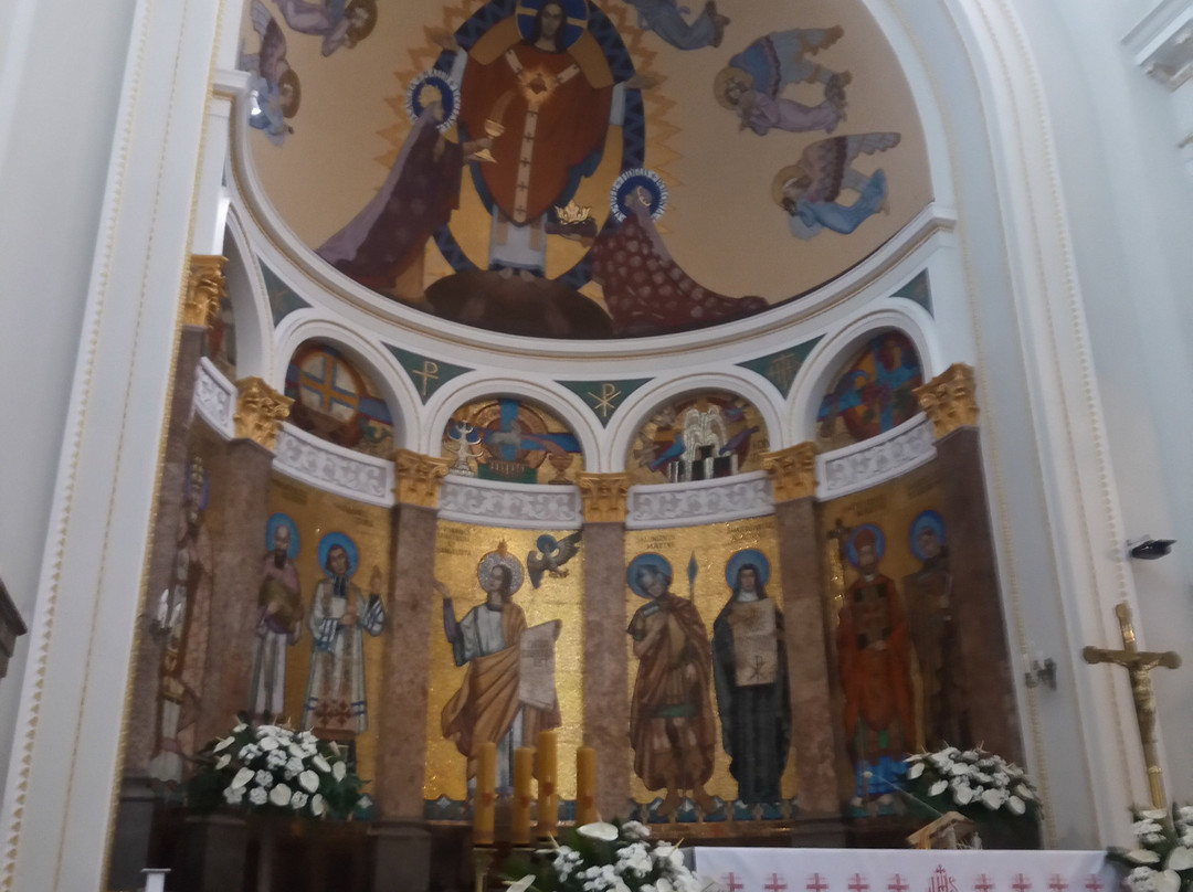 Basilica of the Sacred Heart of Jesus景点图片