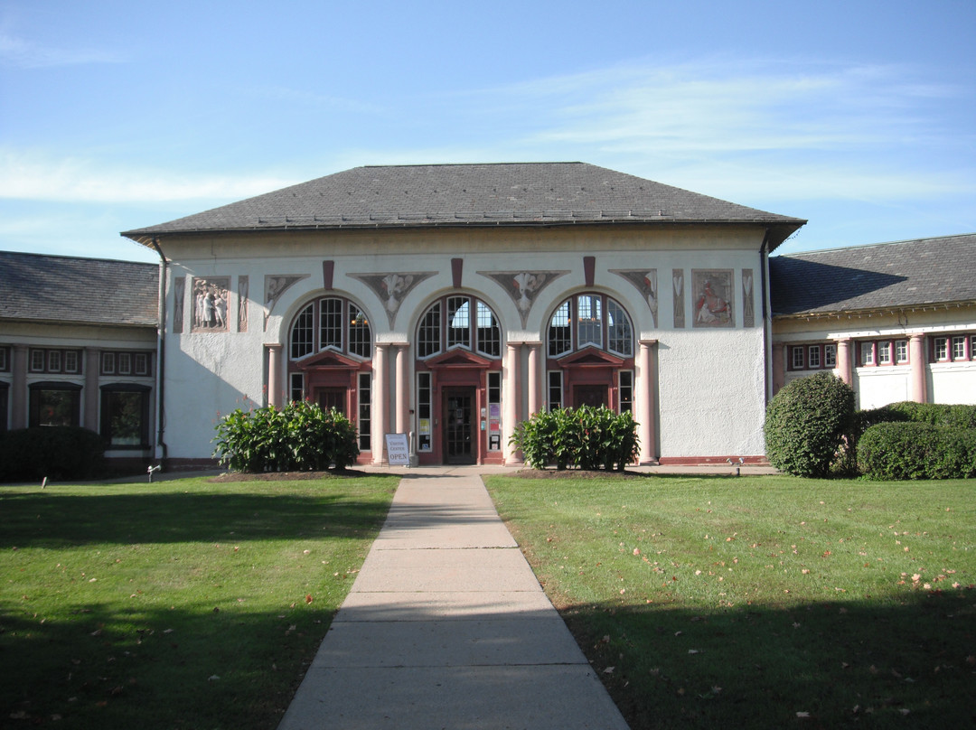 Saratoga Springs Visitor Center景点图片