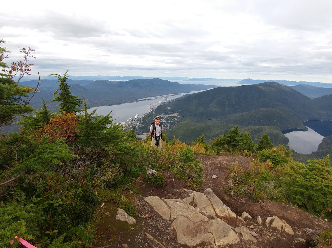 Deer Mountain Trail景点图片