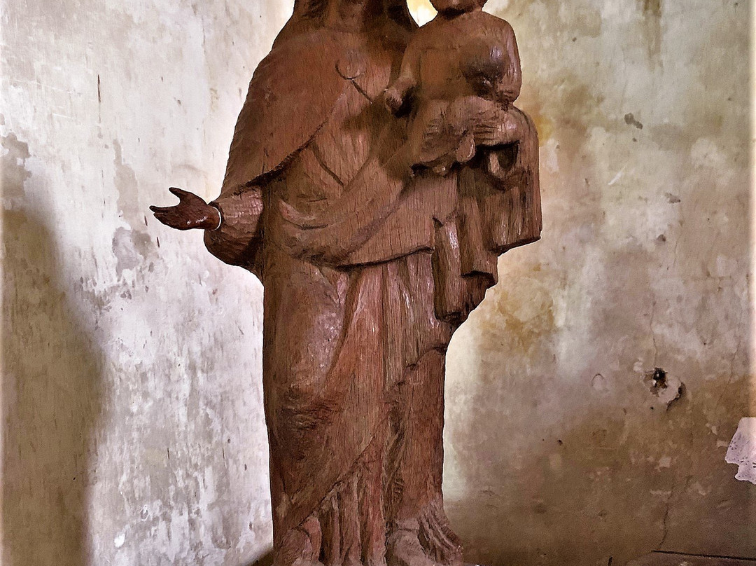 Église Saint-André-Rosnay必去景点