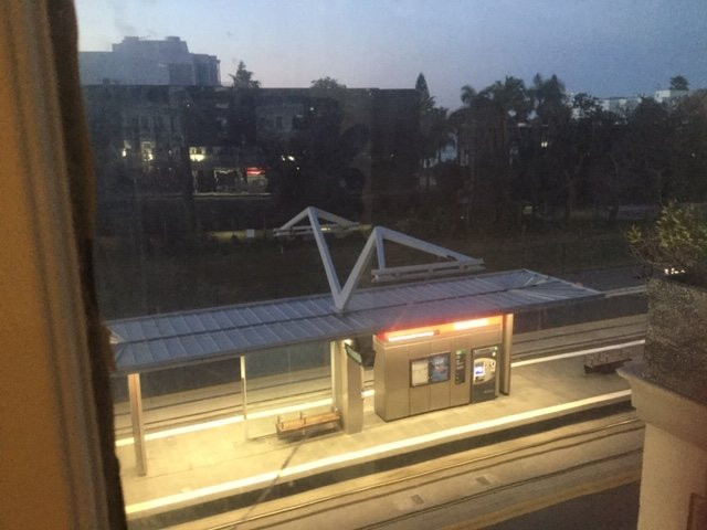 The Lucky Hotel主图