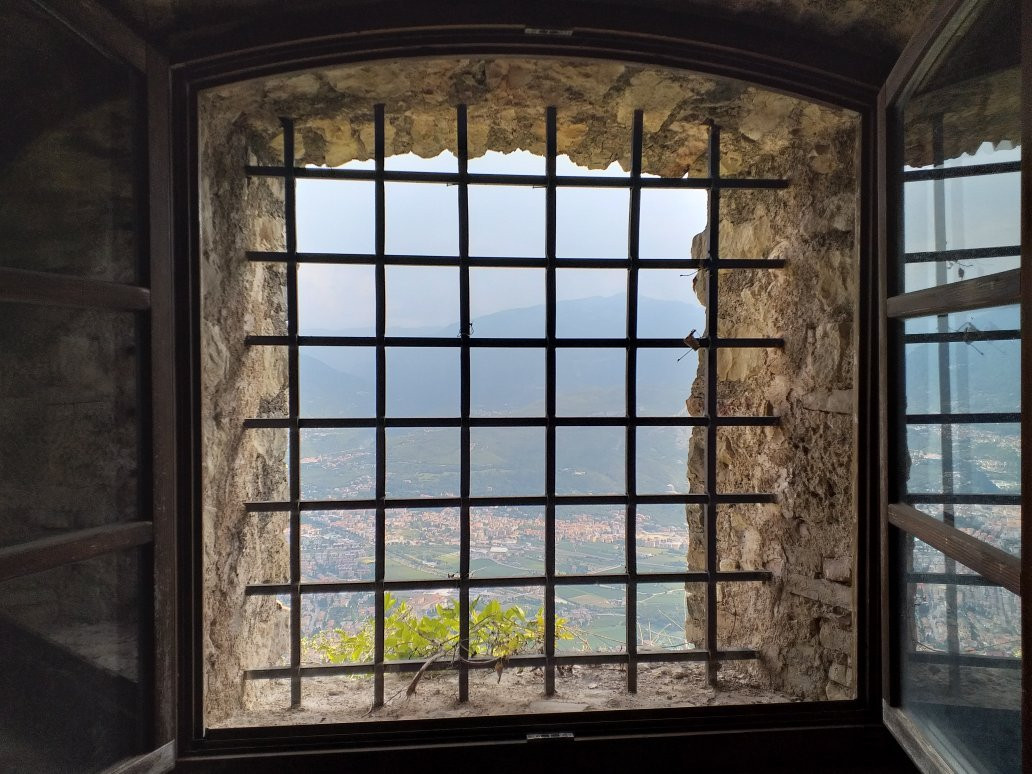 Castel Corno景点图片
