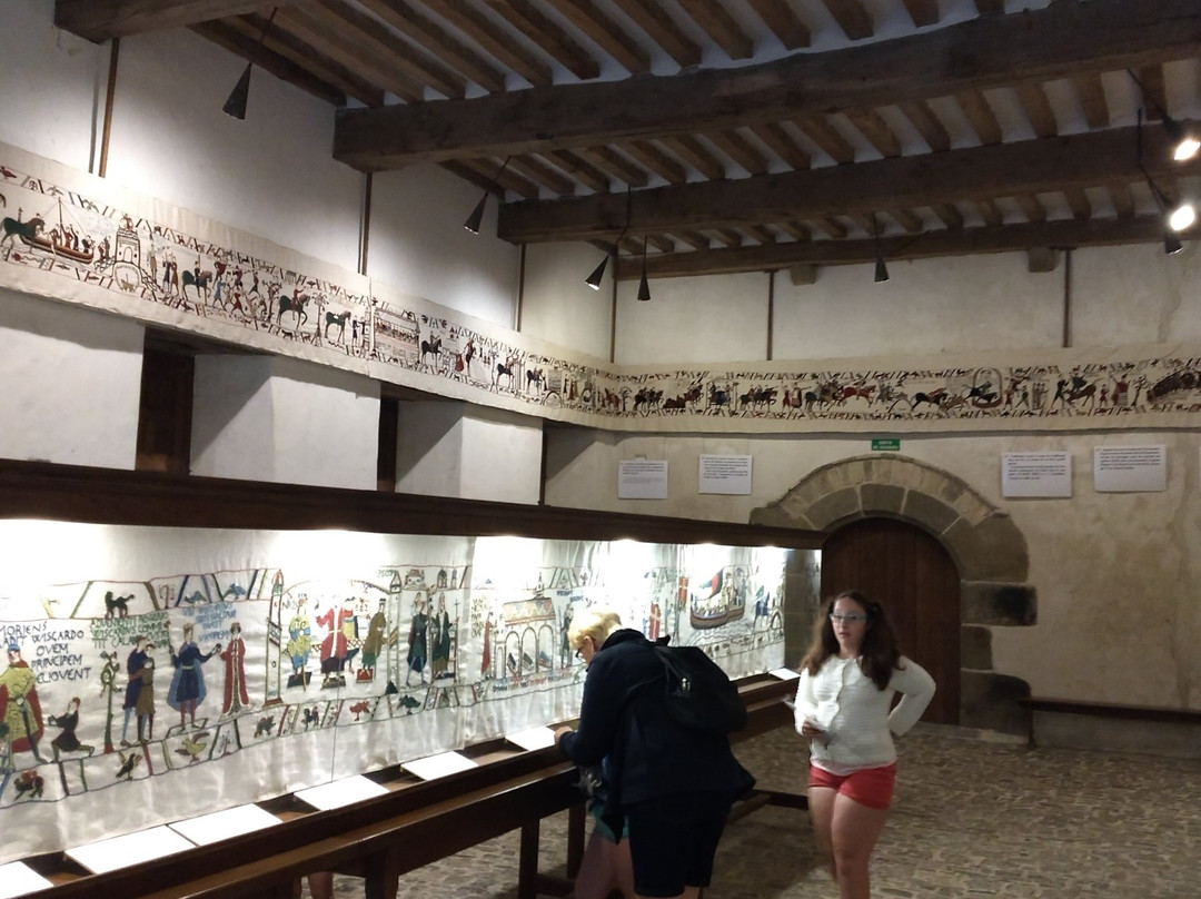Chateau Fort de Pirou景点图片