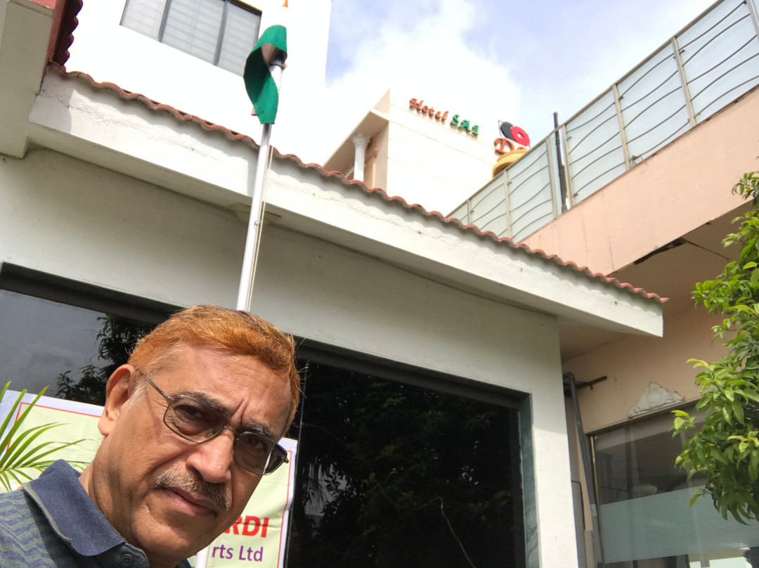 Sterling Shirdi主图