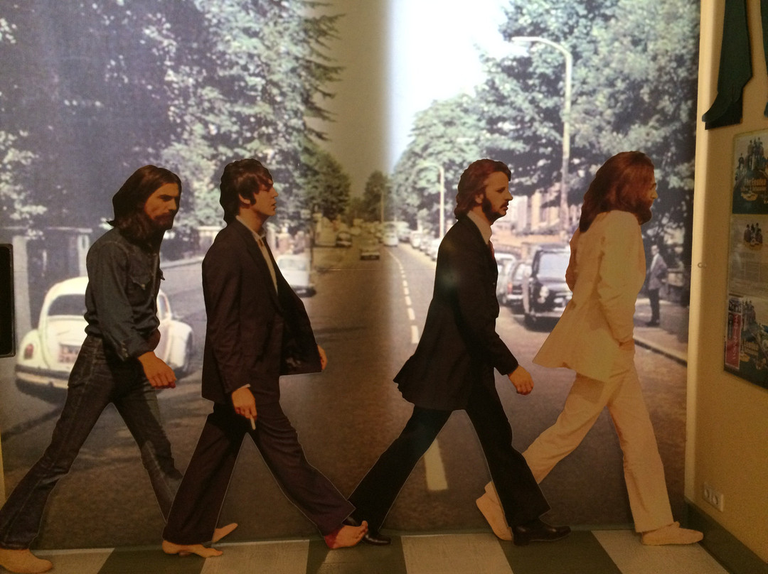 Beatles Museum-哈雷必去景点