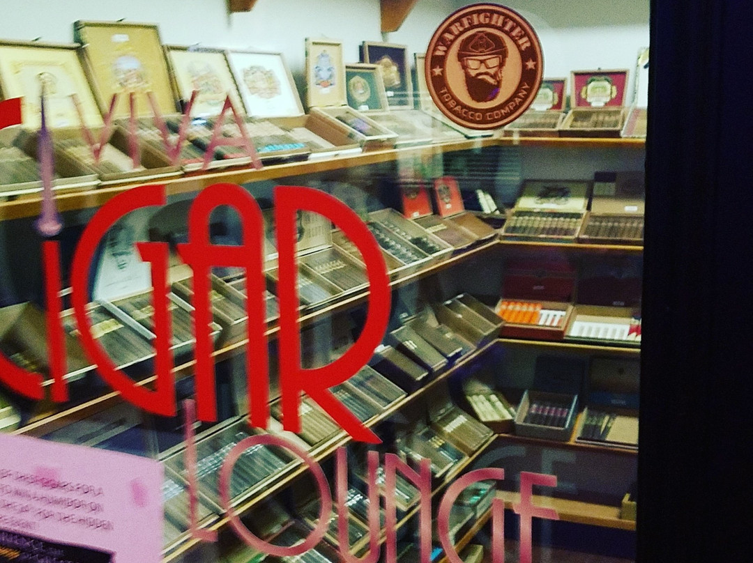 Viva Cigar Lounge-兰乔米拉必去景点
