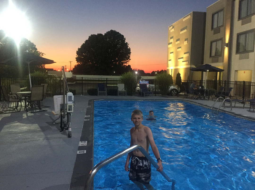 Best Western Plus Bowling Green主图