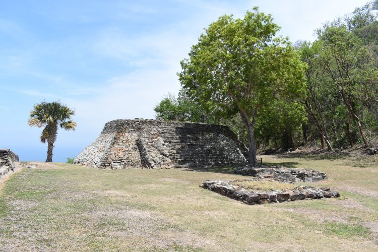 Quiahuiztlan Archaeological Zone景点图片
