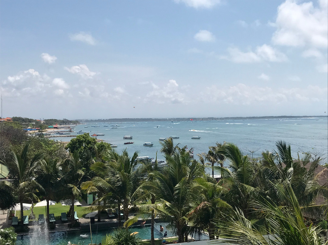 巴厘岛休闲度假村主图