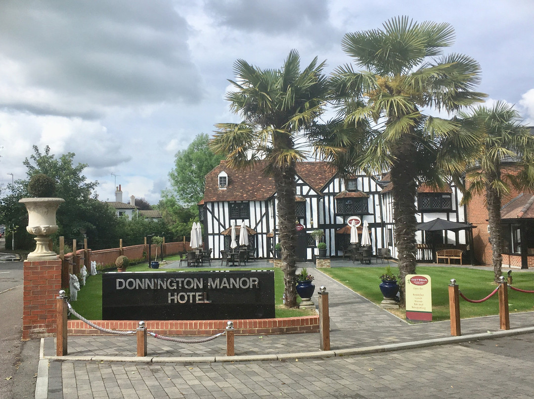Donnington Manor Hotel主图