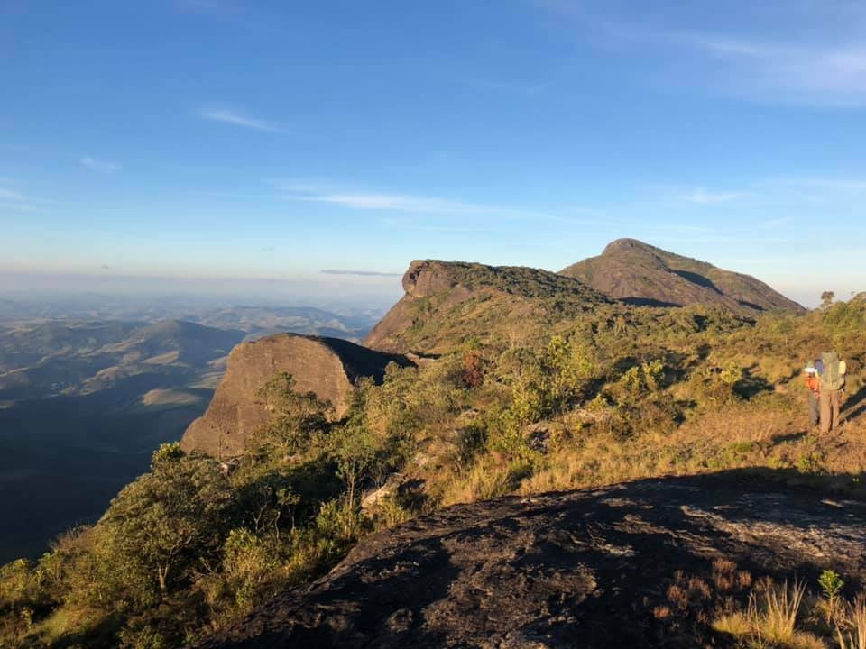 Pico do Papagaio景点图片