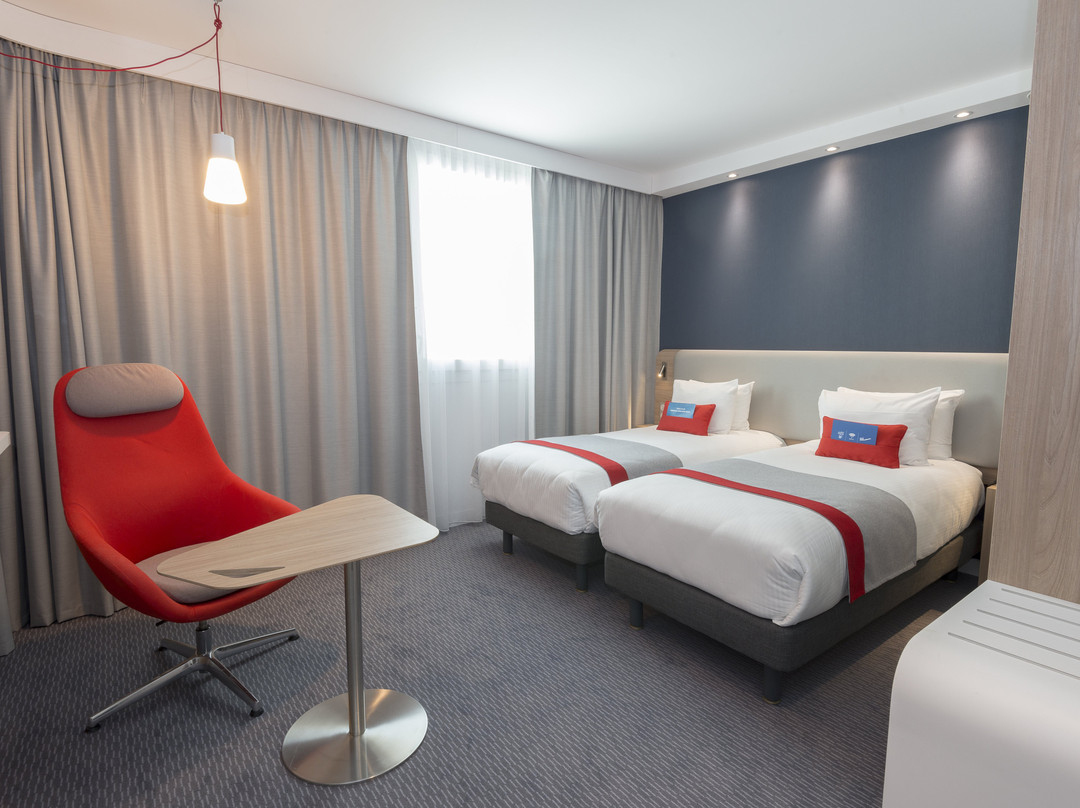 Holiday Inn Express Paris - Velizy by IHG主图