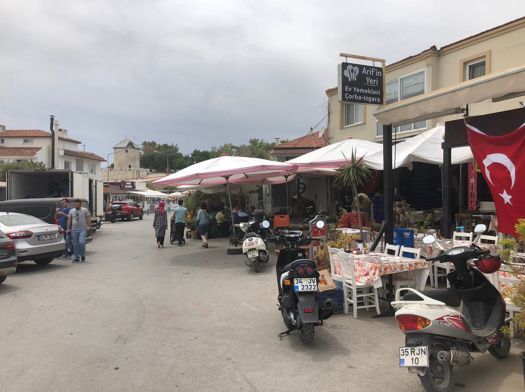 Alacati Pazaryeri Camii景点图片