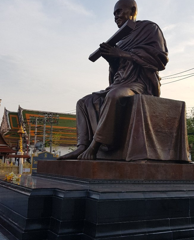 Wat Rakang Kositaram景点图片