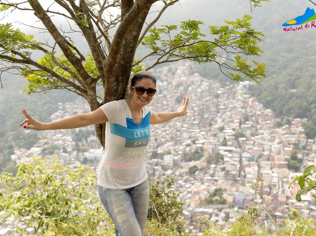 Two Brothers Hill Hike景点图片