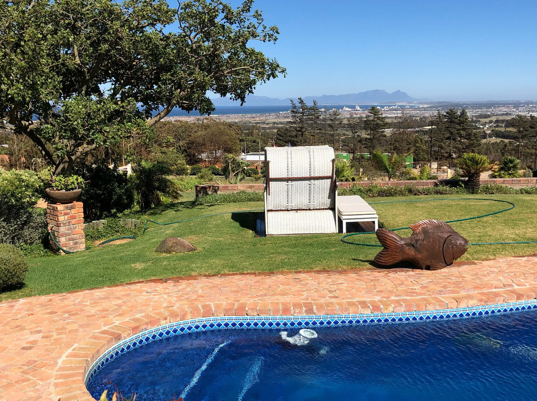 Apricot Gardens Boutique Guesthouse主图