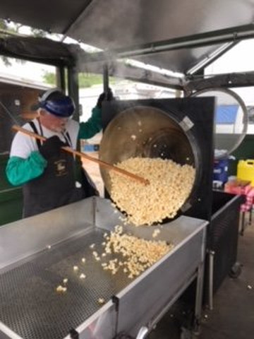 Sunshine Flea Market-莱克威尔士必去景点