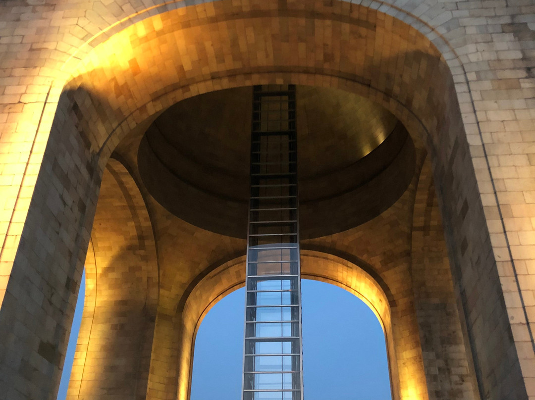 Monumento y Museo de la Revolucion-墨西哥城必去景点