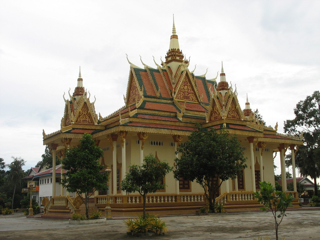 Wat Krom Temple景点图片