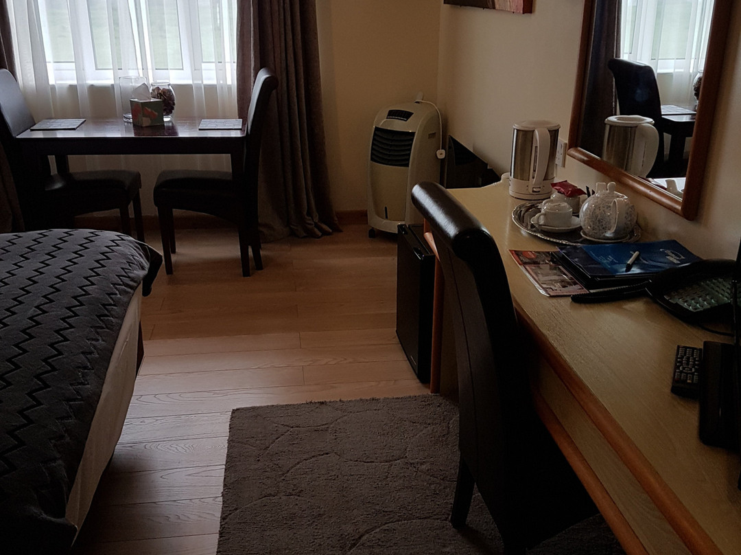 Travel Plaza Hotel主图
