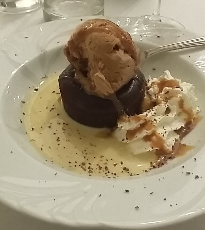 Hotel Chateau Beau Jardin主图